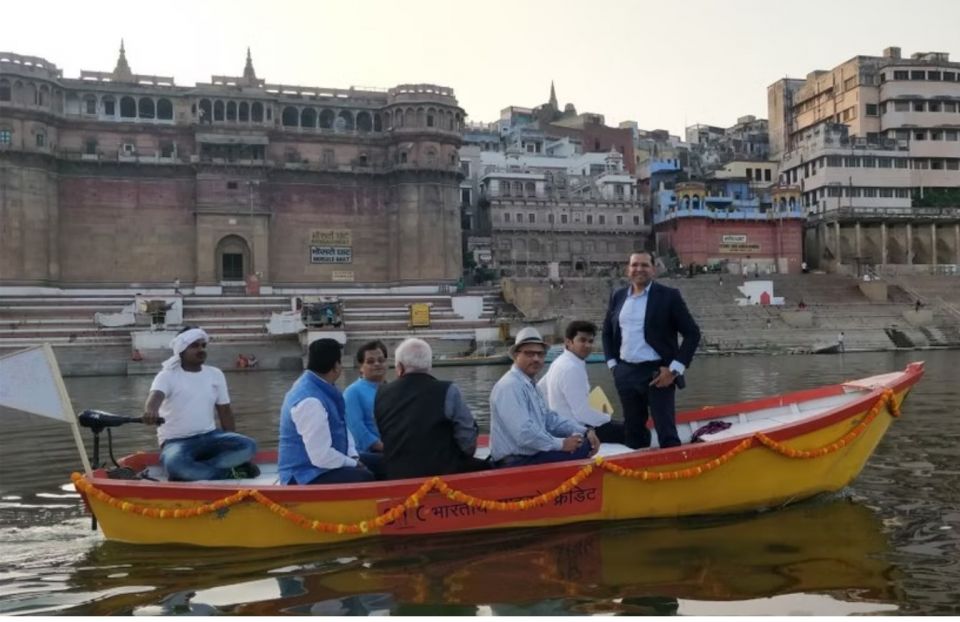 Sudhanshu Mehta, Sudhanshu Mehta&rsquo;s Foundation, Sudhanshu Mehta with CR Patil, Sudhanshu Mehta with PM Narendra Modi